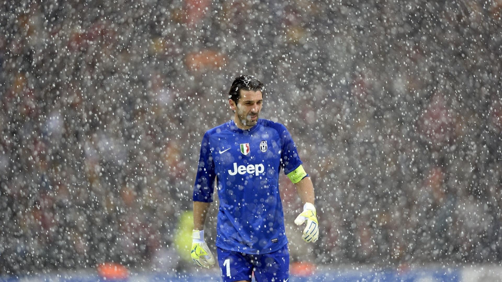 里沙利松深情告别孙兴慜，你身披热刺战袍，书写亚洲足球不朽传奇