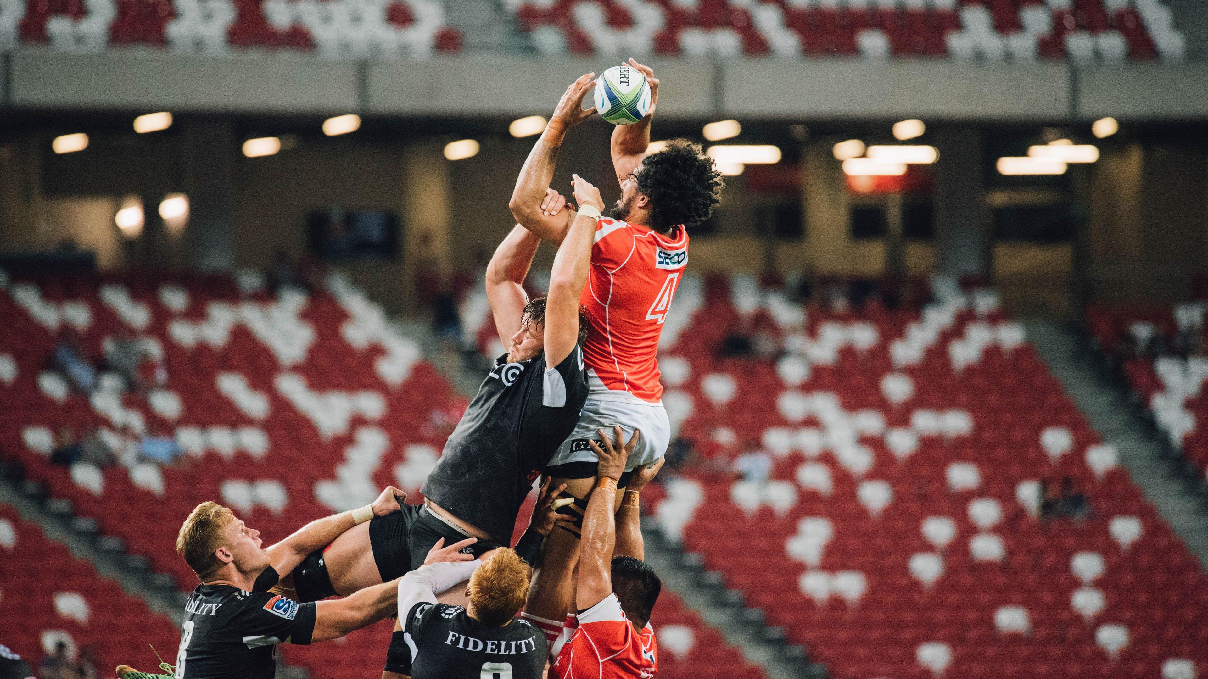 德甲焦点战，萨内一锤定音 拜仁主场力擒法兰克福