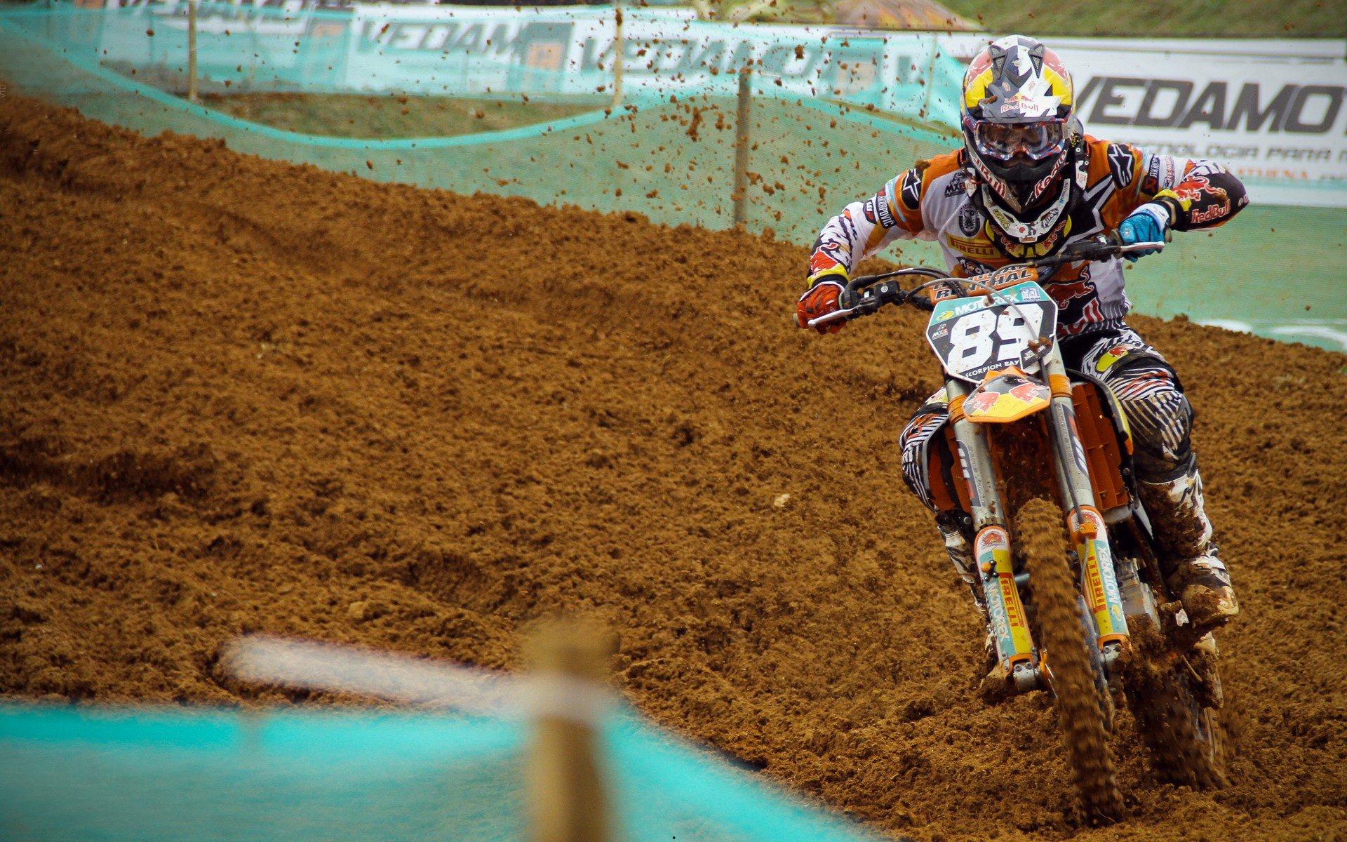 纳格尔斯曼确认诺伊尔复出在即 战术调整强调莱万核心作用